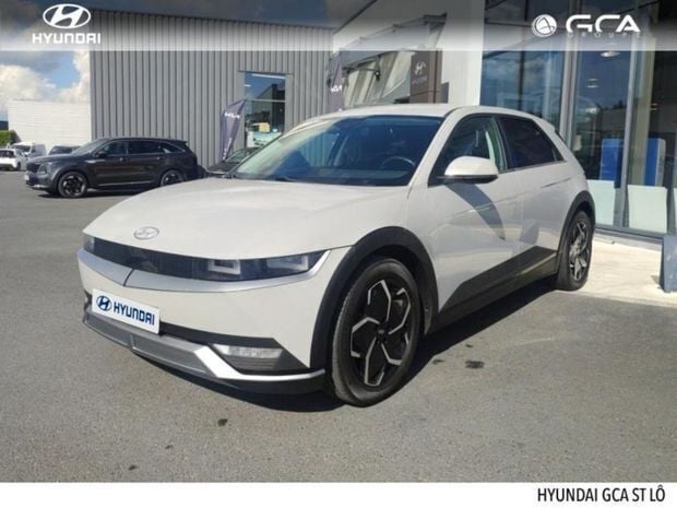 Gris Utilisé 2022 Hyundai Ioniq 5 SUV | 28 890 € (Prix juste) - Image 1/4