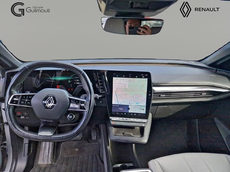 Occasion Renault Megane E-Tech Iconic 161 kW (220 ch) 2022 Gris Berline