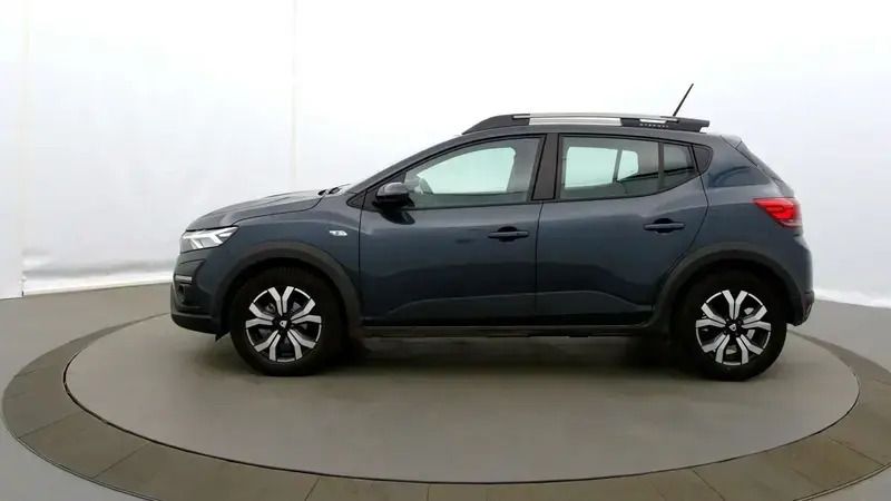 Image 4/4