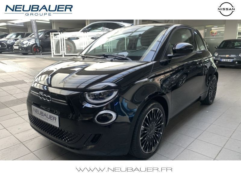 Onyx black pastel Utilisé 2021 Fiat 500e Berline | 18 970 € (Prix cher) - Image 1/4