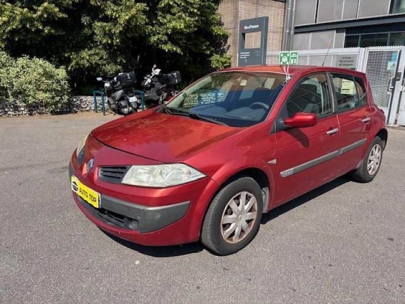 Utilisé 2006 Renault Mégane II Authentique Berline | 1 990 € - Image 1/3
