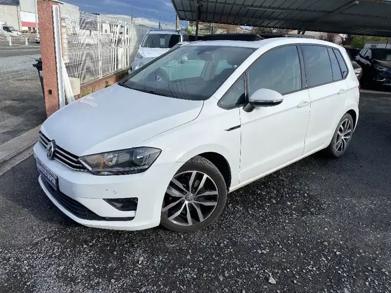 Utilisé 2016 VW Golf Sportsvan LOUNGE Monospace | 10 999 € (Prix juste) - Image 1/4