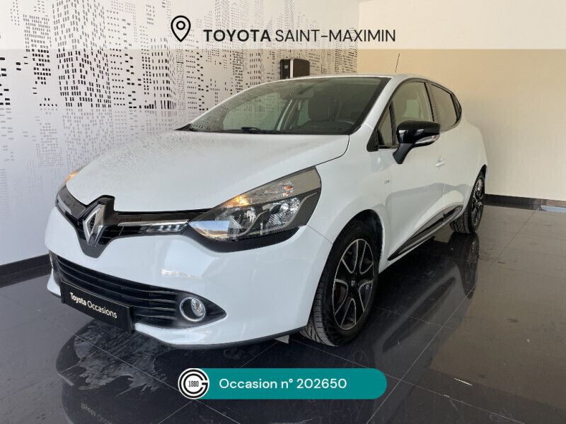 Blanc Utilisé 2015 Renault Clio IV LIMITED Citadine | 9 990 € (Prix juste) - Image 1/4
