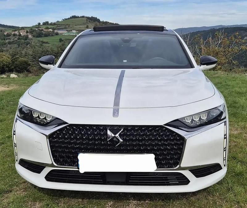 Blanc Utilisé 2023 DS Automobiles DS9 Rivoli Plus Berline | 38 500 € - Image 1/4