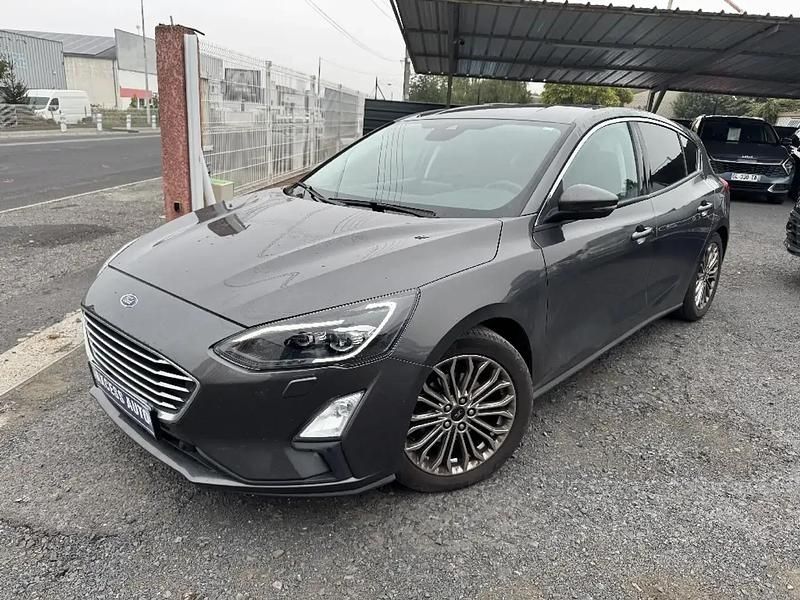Occasion 2019 Ford Focus Titanium Berline | 12 990 € (Prix juste) - Image 1/4