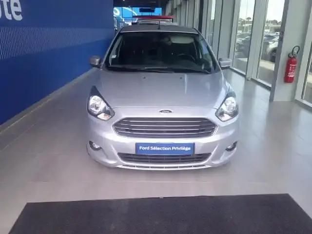 Occasion Ford Ka Plus Ultimate 85 ch (62 kW) 2018 Gris lunaire Citadine