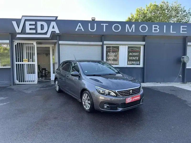 Gris Utilisé 2017 Peugeot 308 Allure Berline | 8 990 € (Bon prix) - Image 1/4