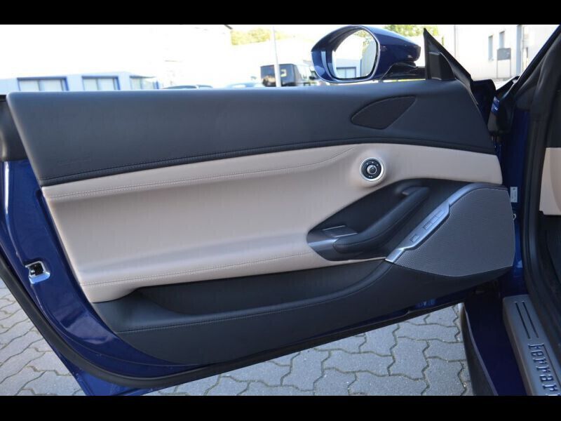 Occasion Ferrari Portofino 600 ch (441 kW) 2019 Bleu Cabriolet
