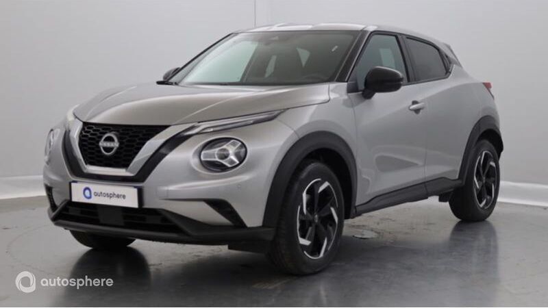 Gris perle métallisé Utilisé 2023 Nissan Juke N-Connecta SUV | 18 999 € (Bon prix) - Image 1/4