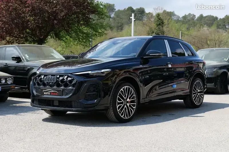 Noir Nouvelle 2025 Audi Q5 S-Line SUV | 79 990 € - Image 1/4