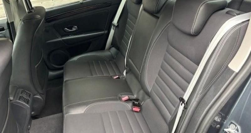 Occasion Renault Laguna III Bose Edition 110 ch (80 kW) 2011 Berline