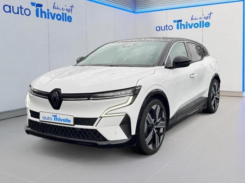 Occasion 2022 Renault Megane E-Tech Iconic Berline | 24 490 € (Prix assez cher) - Image 1/4