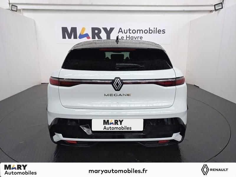 Occasion Renault Megane E-Tech Techno 161 kW (220 ch) 2022 Blanc Berline