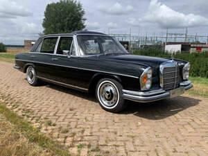 Noir Utilisé 1970 Mercedes 300 Berline | 21 000 € - Image 1/4
