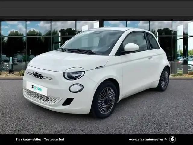 Blanc Utilisé 2023 Fiat 500e Citadine | 12 990 € (Bon prix) - Image 1/4