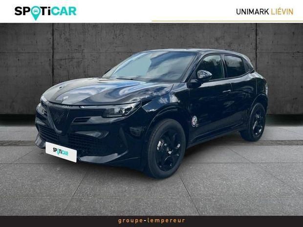 Noir Utilisé 2025 Alfa Romeo GT Junior Premium | 33 490 € - Image 1/4