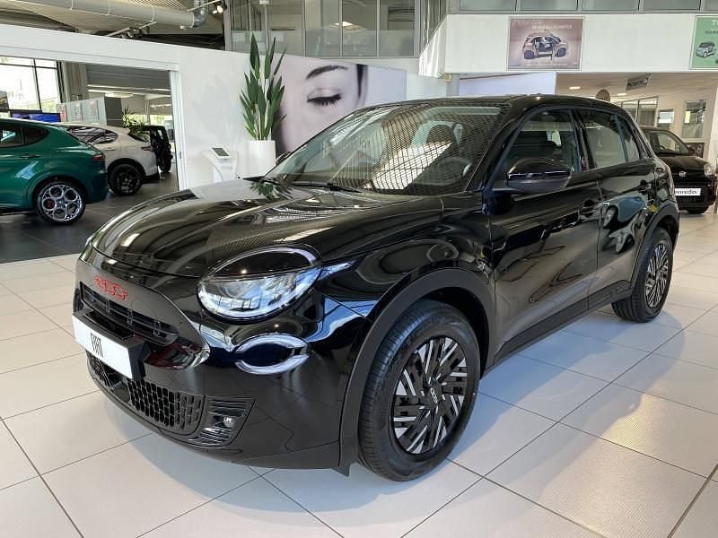 Occasion 2024 Fiat 500 Red Citadine | 28 990 € - Image 1/4