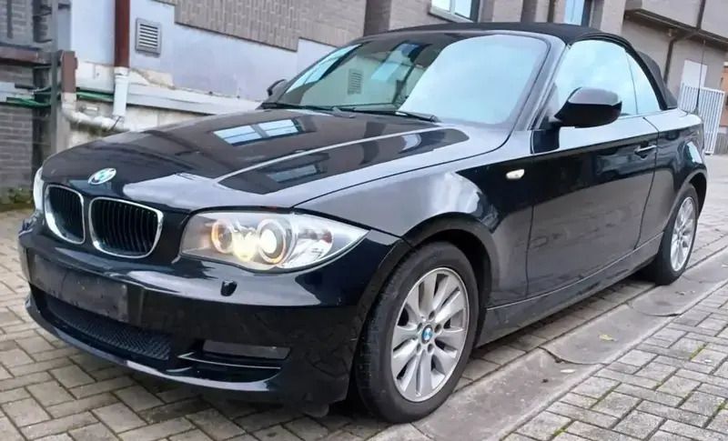 Noir Utilisé 2011 BMW 118 Cabriolet Comfort Edition Cabriolet | 9 490 € - Image 1/4