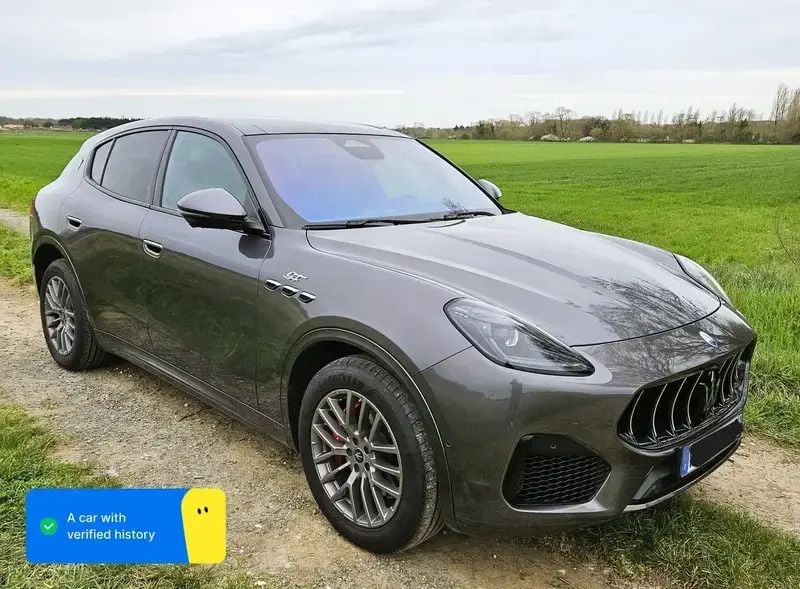 Gris Utilisé 2023 Maserati Grecale GT SUV | 79 800 € (Super prix) - Image 1/4