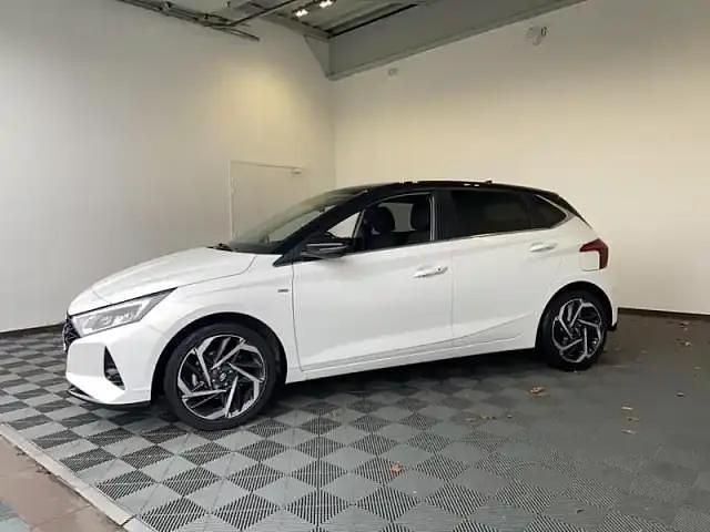 Noir Occasion 2021 Hyundai i20 Citadine | 14 490 € (Bon prix) - Image 1/3