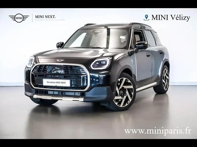 Noir Utilisé 2024 Mini Countryman Favoured SUV | 41 460 € (Prix assez cher) - Image 1/4