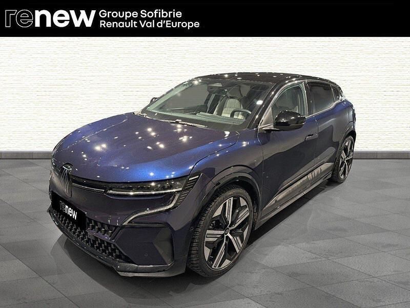 Bleu Utilisé 2022 Renault Mégane Iconic Berline | 24 990 € (Prix juste) - Image 1/4