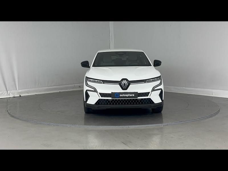 Occasion Renault Megane E-Tech Techno 161 kW (220 ch) 2022 Blanc Berline