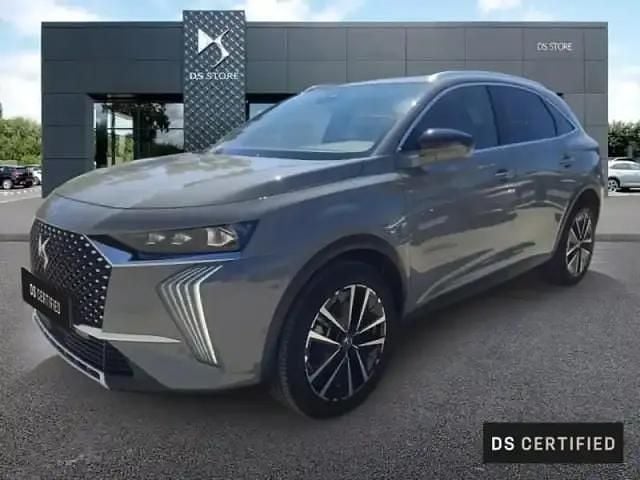 Gris Utilisé 2024 DS Automobiles DS7 Crossback Rivoli SUV | 32 990 € (Bon prix) - Image 1/4