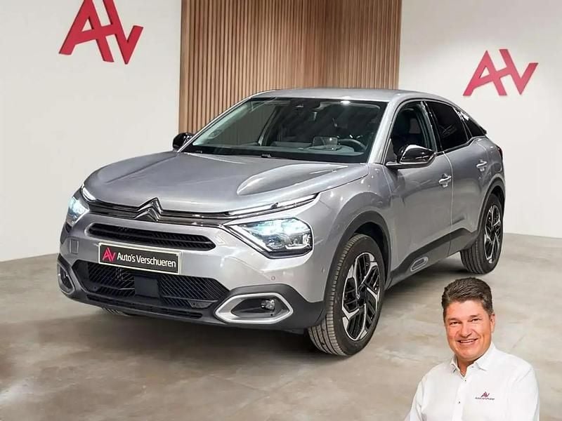 Gris Utilisé 2024 Citroën C4 PureTech Berline | 17 990 € (Bon prix) - Image 1/4