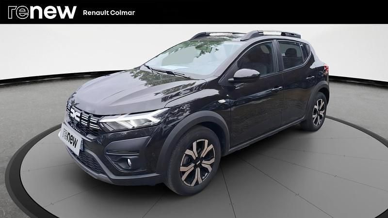 Noir Utilisé 2024 Dacia Sandero Expression Citadine | 15 799 € (Prix juste) - Image 1/4