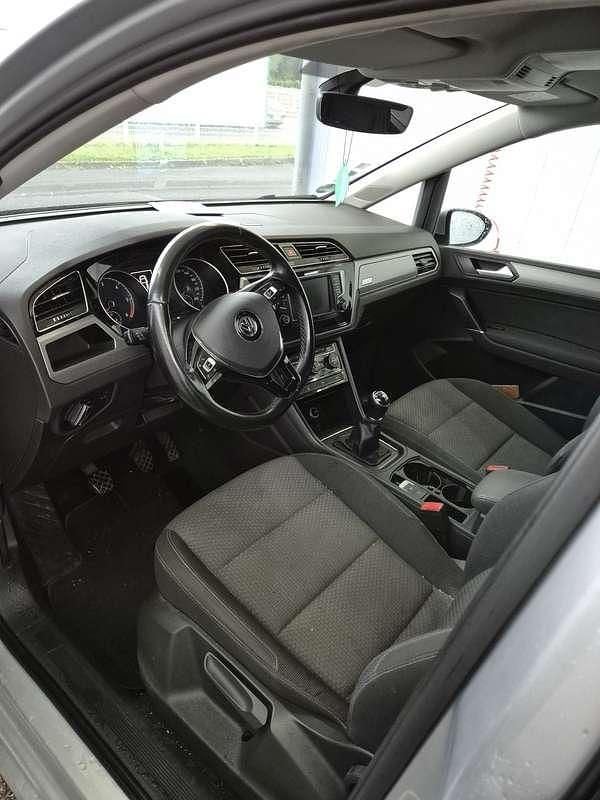 Image 4/4