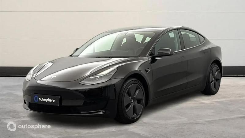 Utilisé 2022 Tesla Model 3 Standard Range Berline | 27 499 € (Prix juste) - Image 1/4