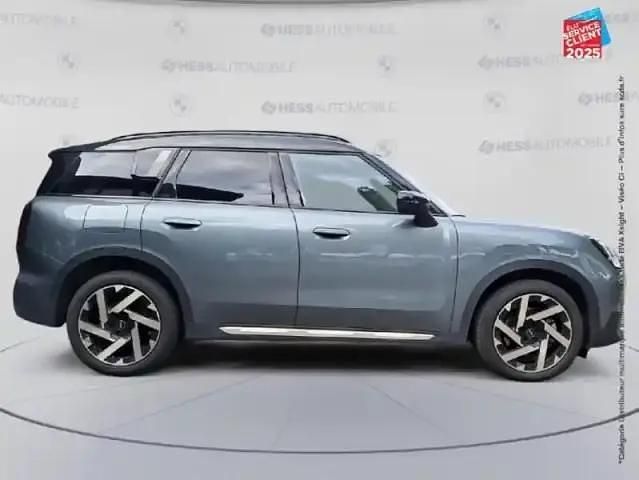 Occasion Mini Countryman Favoured 156 ch (114 kW) 2024 Smokey green SUV