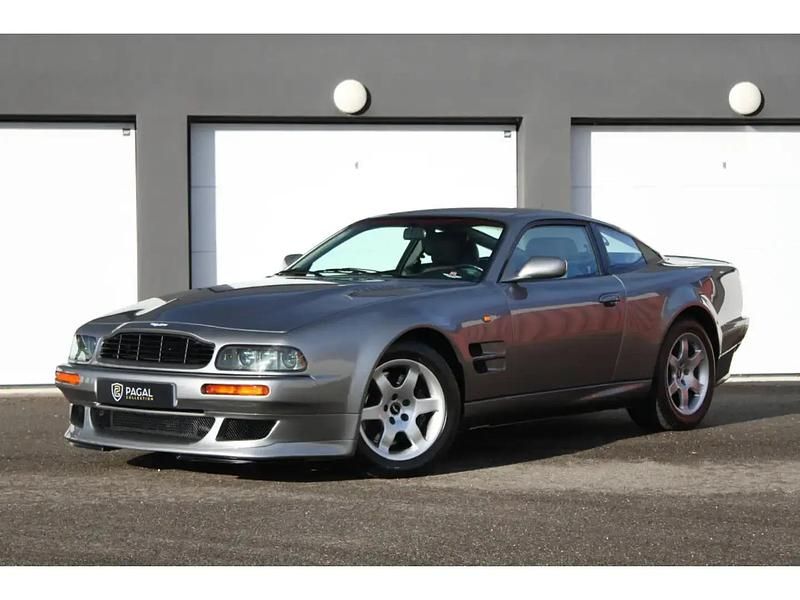 Gris Occasion 1999 Aston Martin Vantage Coupé | 329 900 € - Image 1/4