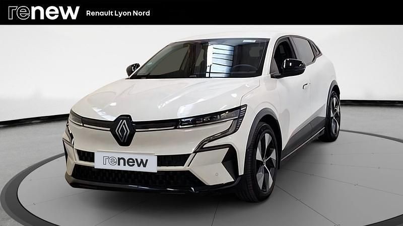 Occasion Renault Megane E-Tech Equilibre 161 kW (220 ch) 2022 Blanc Berline