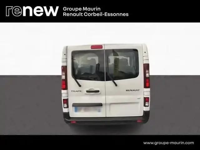 Occasion Renault Trafic Zen 150 ch (110 kW) 2023 Blanc glacier Monospace