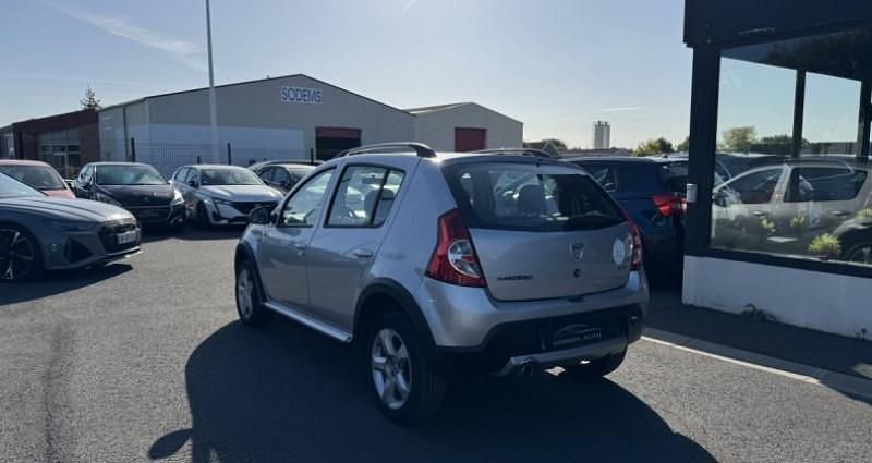 Occasion Dacia Sandero Stepway 88 ch (64 kW) 2012 Citadine