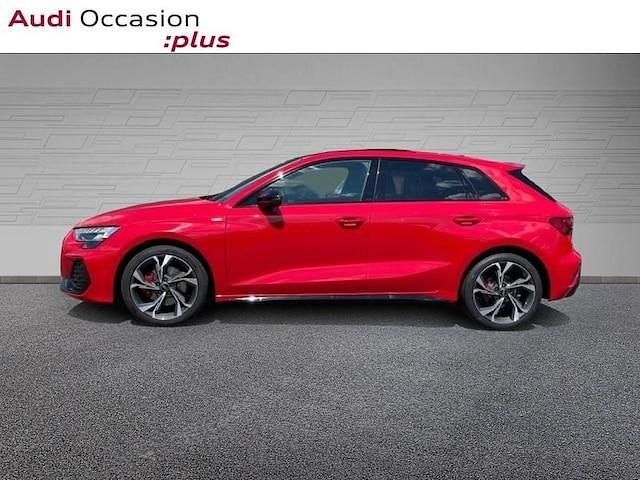 Occasion Audi A3 S-Line 150 ch (110 kW) 2025 Rouge progressif métallisé