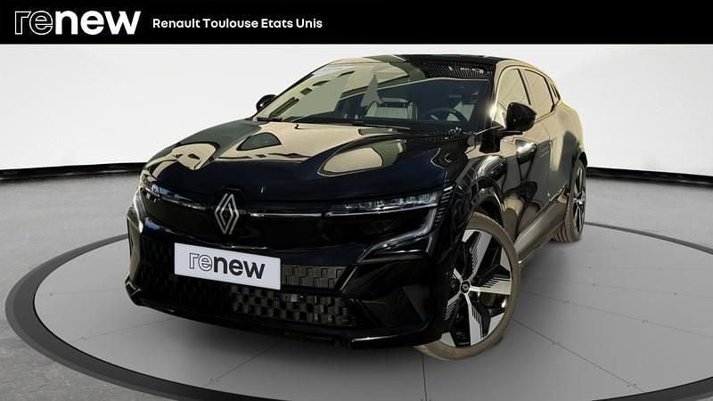 Noir Occasion 2025 Renault Megane E-Tech Techno Berline | 29 990 € (Prix juste) - Image 1/4