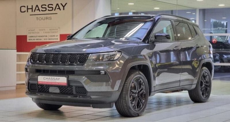 Occasion 2023 Jeep Compass Night Eagle SUV | 28 900 € (Bon prix) - Image 1/4