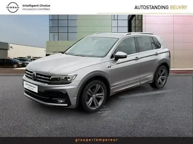 Gris Occasion 2020 VW Tiguan R-line SUV | 25 900 € (Bon prix) - Image 1/4