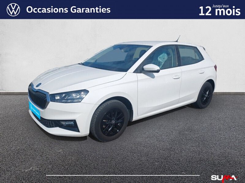 Blanc Utilisé 2023 Skoda Fabia Berline | 14 990 € (Prix juste) - Image 1/4