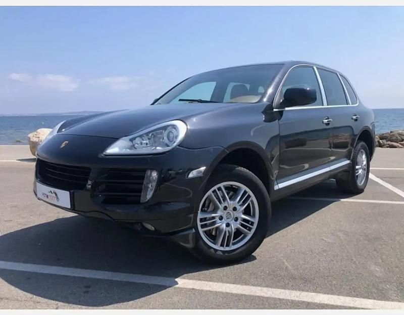 Noir Utilisé 2007 Porsche Cayenne SUV | 13 900 € (Prix juste) - Image 1/4