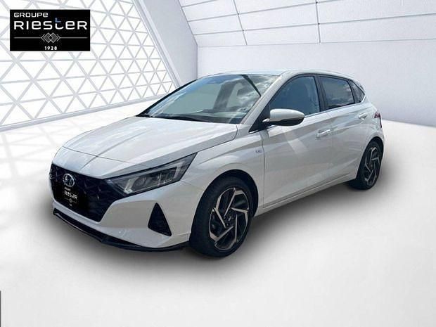Blanc Utilisé 2022 Hyundai i20 | 17 180 € (Prix juste) - Image 1/4