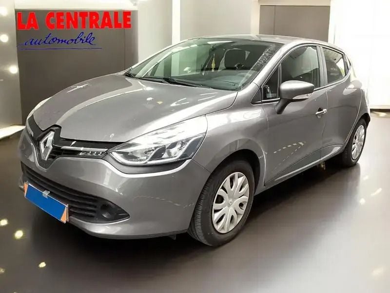 Utilisé 2015 Renault Clio IV Expression Berline | 9 990 € (Prix juste) - Image 1/2