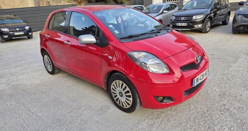 Utilisé 2011 Toyota Yaris Citadine | 4 790 € (Prix juste) - Image 1/4