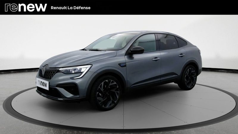 Gris Utilisé 2024 Renault Arkana SUV | 28 490 € (Prix assez cher) - Image 1/3