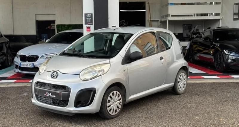 Gris Utilisé 2014 Citroën C1 Attraction Citadine | 4 490 € (Super prix) - Image 1/4