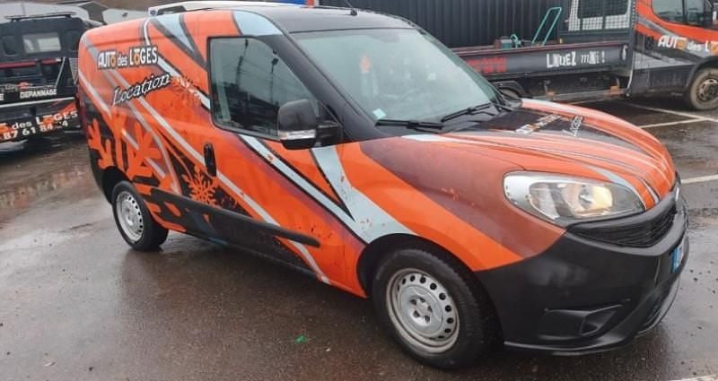 Occasion 2015 Fiat Doblò Monospace | 9 900 € - Image 1/4