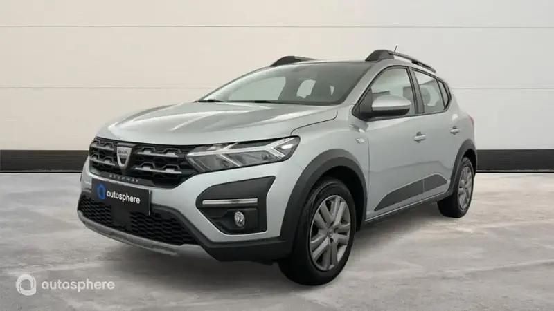 Gris Utilisé 2022 Dacia Sandero Essentiel Citadine | 14 799 € (Prix assez cher) - Image 1/4